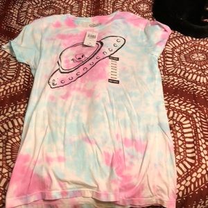 Hot topic alien tee